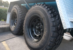 Dual Trailer Features (4)