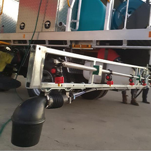 Flat fold boom